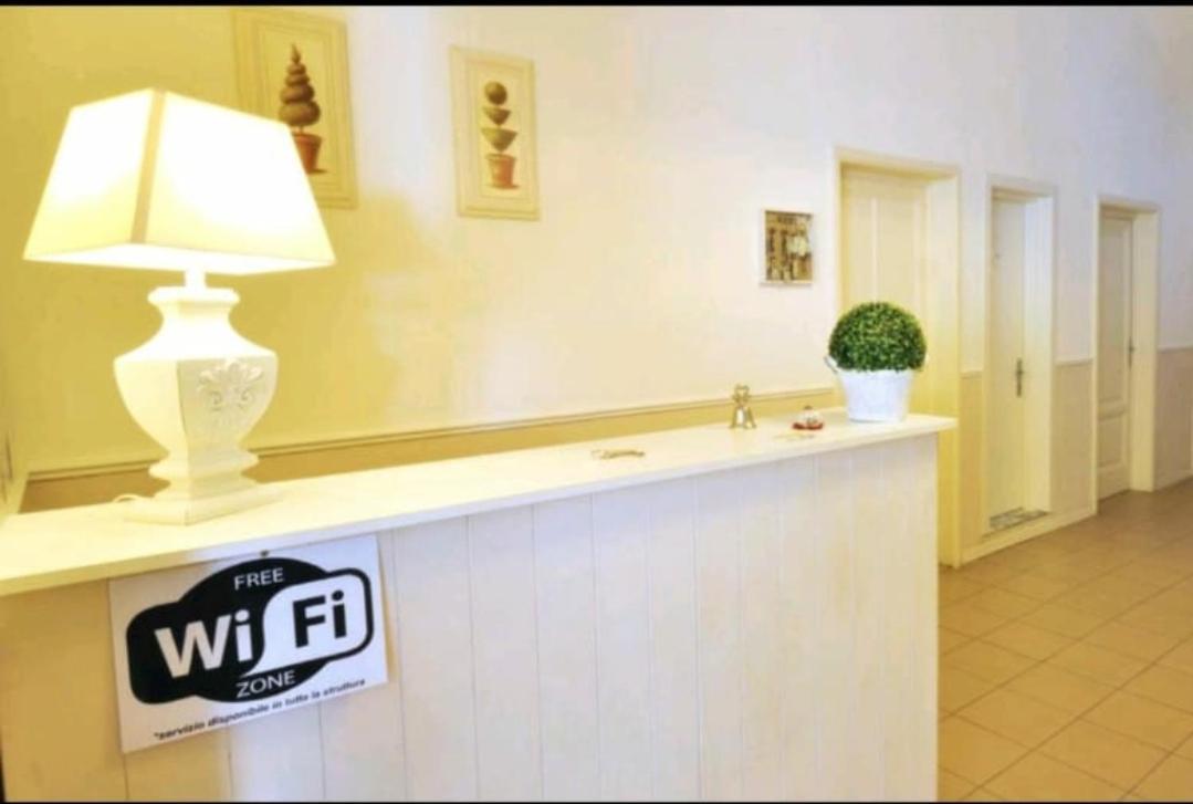 Hotel Lisa Виареджо Экстерьер фото